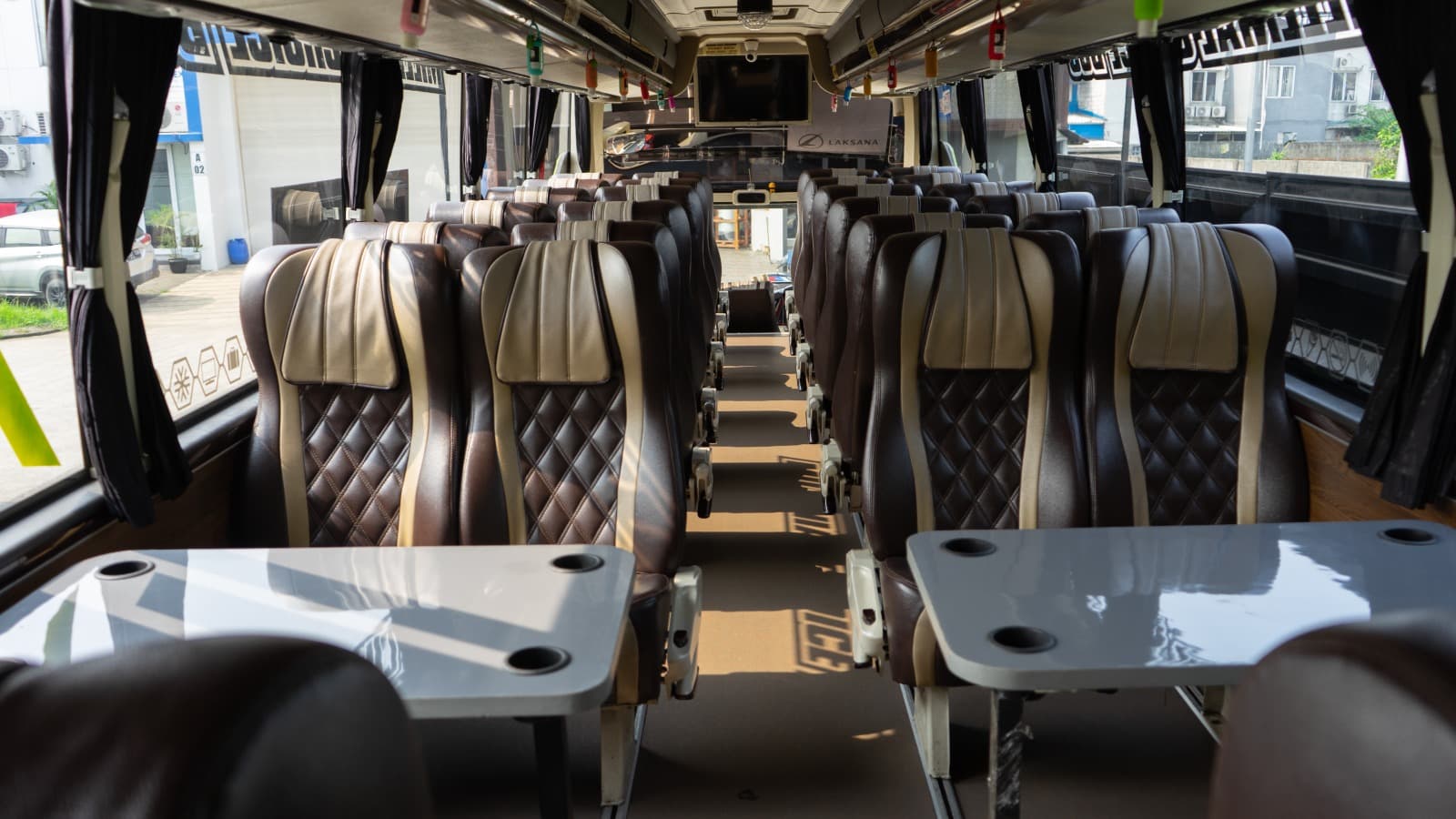 Gambar bus 3
